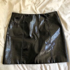 H&M DIVIDED FAUX LEATHER MINI SKIRT